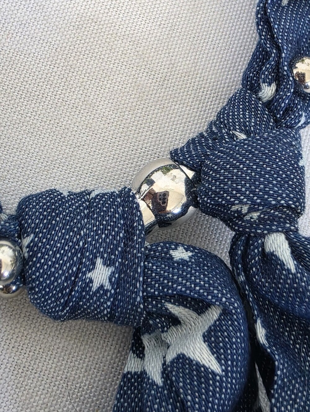 Studded Star Print Magnetic Choker Scarf – Blue Denim Style Americana - Picture 7 of 9